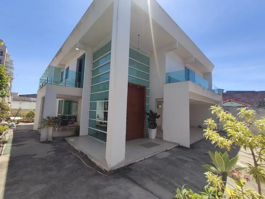 Foto 1 de Casa com 3 Quartos à venda, 480m² em Braga, Cabo Frio