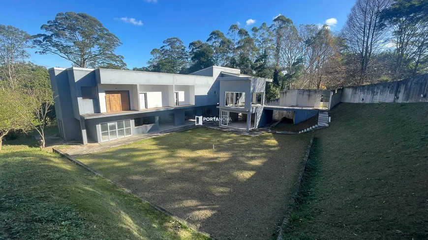 Foto 1 de Fazenda/Sítio com 5 Quartos à venda, 980m² em Moinho Velho, Embu das Artes