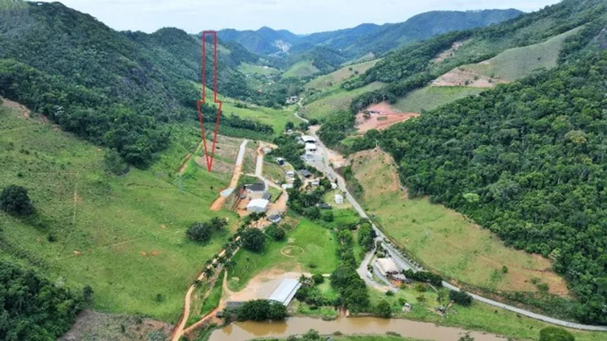 Foto 1 de Lote/Terreno à venda, 300m² em , Domingos Martins