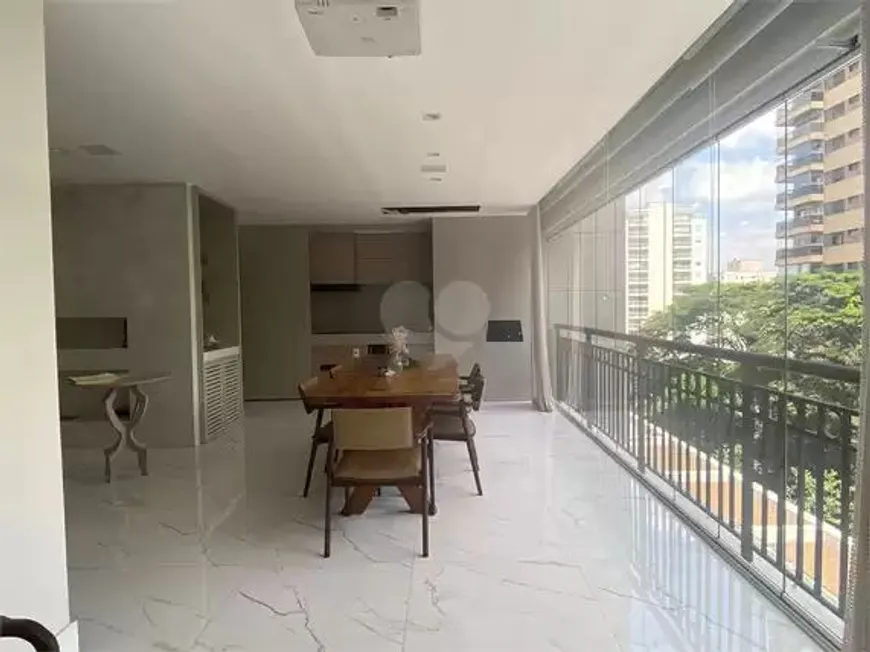 Foto 1 de Apartamento com 3 Quartos à venda, 189m² em Santana, São Paulo