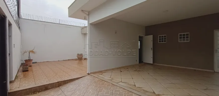 Foto 1 de Casa com 3 Quartos à venda, 205m² em Vila Silva Pinto, Bauru