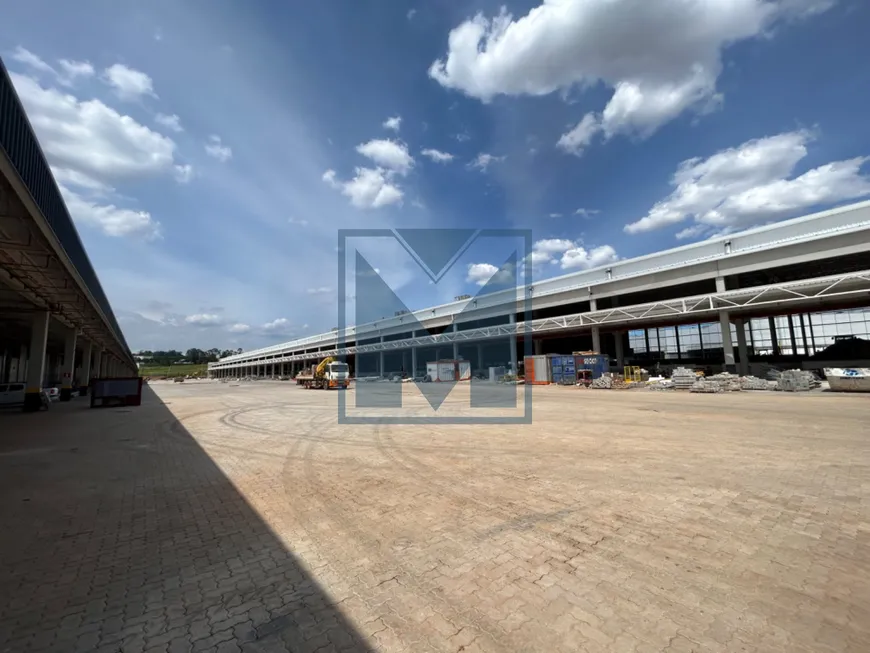 Foto 1 de Galpão/Depósito/Armazém para alugar, 2198m² em Cumbica, Guarulhos