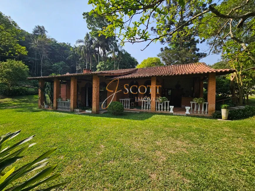 Foto 1 de Fazenda/Sítio com 2 Quartos à venda, 250m² em Jardim Riviera, São Paulo