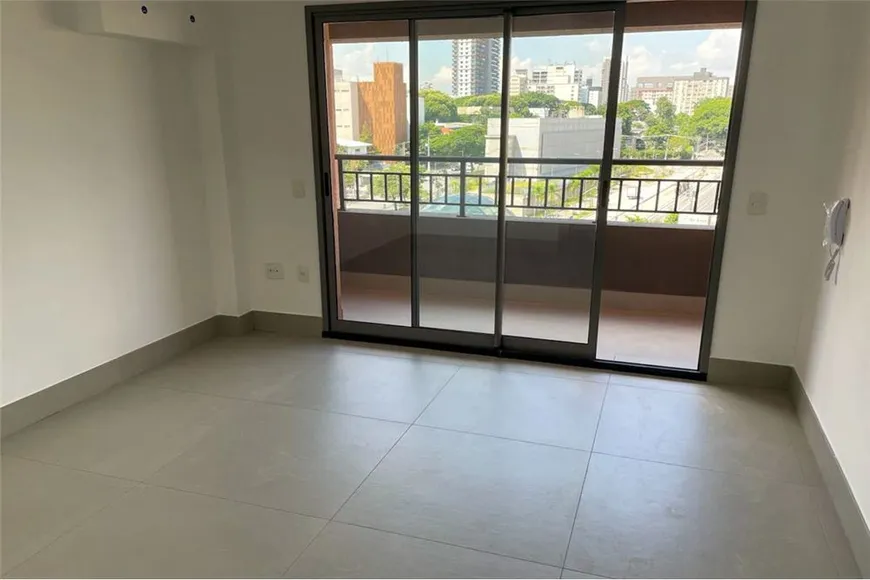 Foto 1 de Kitnet com 1 Quarto à venda, 26m² em Chácara Santo Antônio, São Paulo