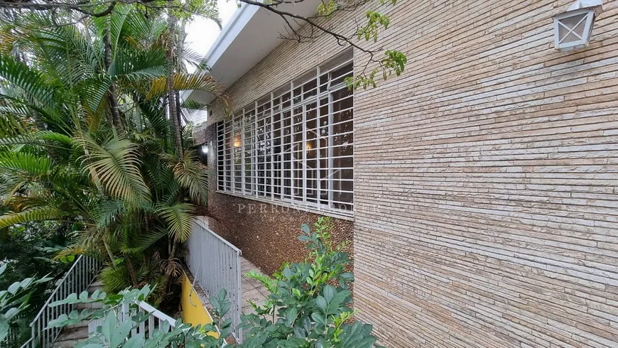 Foto 1 de Casa com 3 Quartos à venda, 200m² em Vila Romana, São Paulo