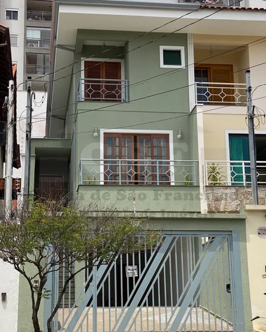 Foto 1 de Casa com 3 Quartos à venda, 180m² em Vila São Francisco, São Paulo