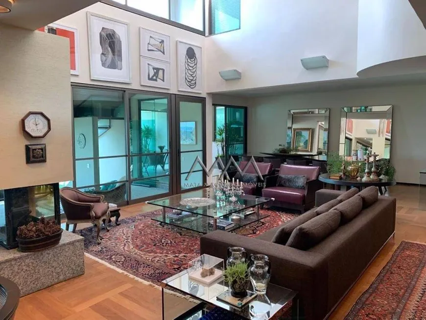 Foto 1 de Casa de Condomínio com 4 Quartos à venda, 700m² em Condominio Vila Castela, Nova Lima