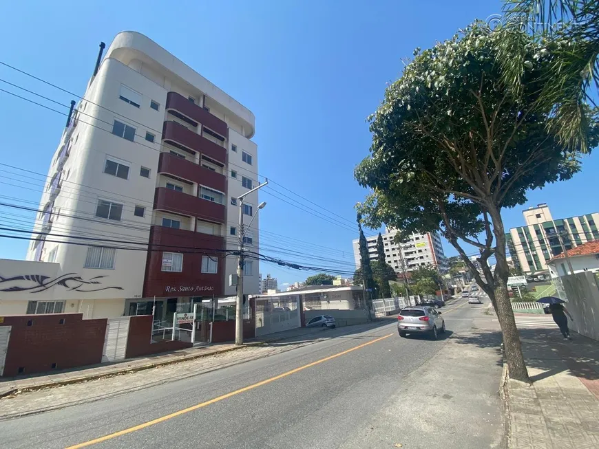 Foto 1 de Apartamento com 2 Quartos à venda, 64m² em Capoeiras, Florianópolis