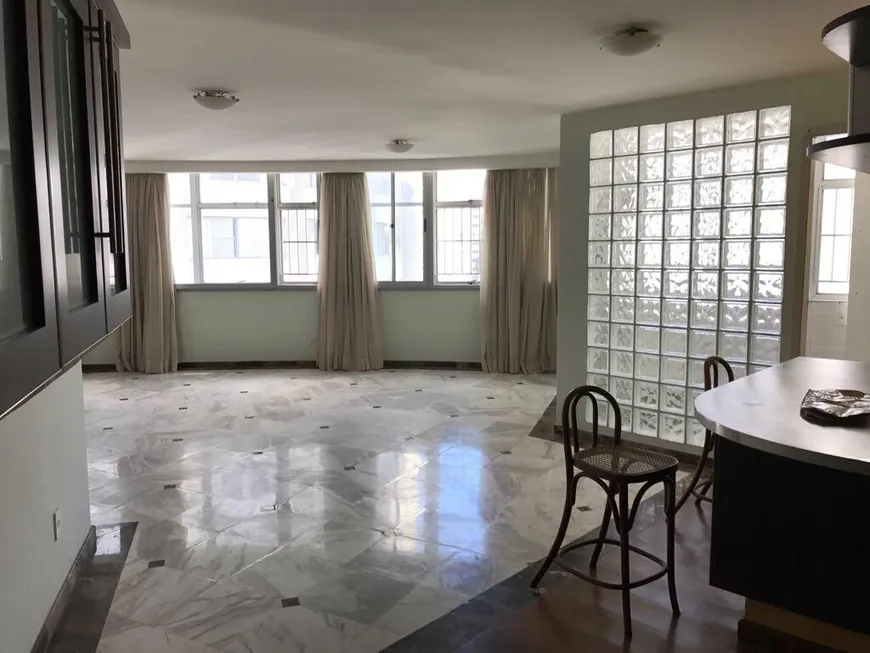 Foto 1 de Apartamento com 2 Quartos para alugar, 188m² em Jardim Europa, São Paulo