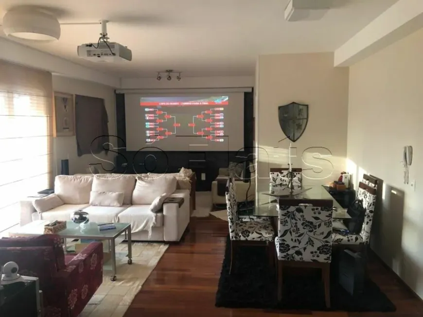 Foto 1 de Flat com 3 Quartos à venda, 118m² em Jardim Paulista, São Paulo