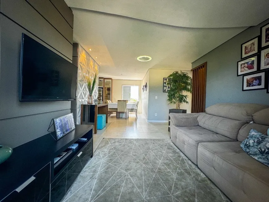 Foto 1 de Apartamento com 3 Quartos à venda, 95m² em Guanabara, Joinville