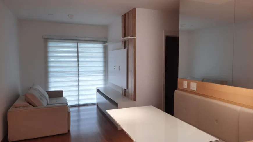 Foto 1 de Apartamento com 2 Quartos à venda, 70m² em Liberdade, São Paulo