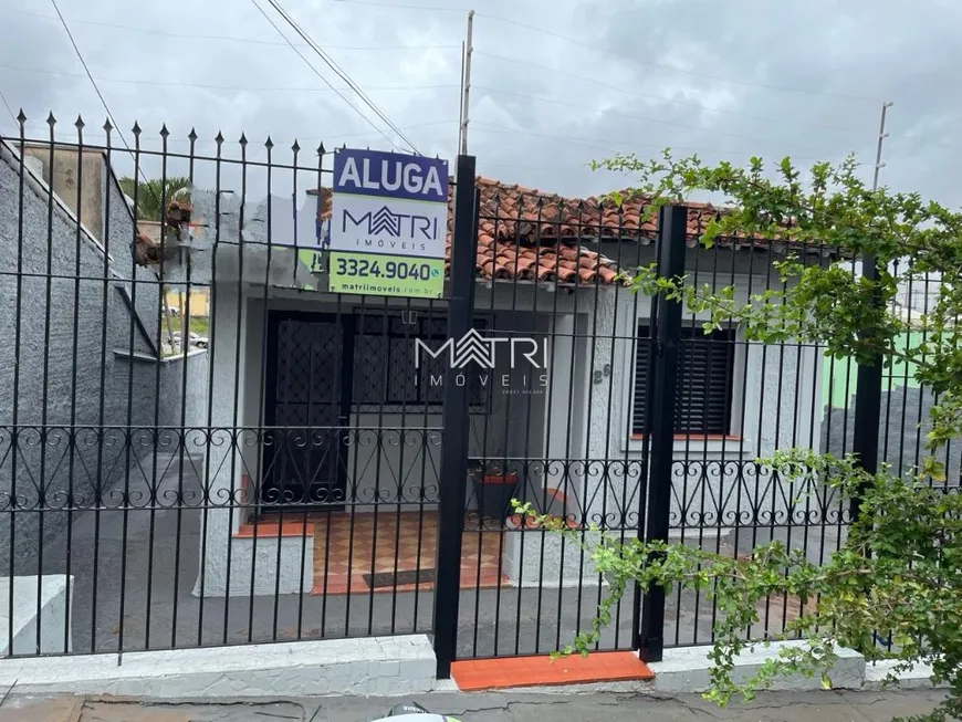 Foto 1 de Casa com 2 Quartos para alugar, 93m² em São José, Araraquara