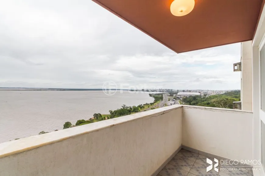 Foto 1 de Apartamento com 3 Quartos à venda, 131m² em Cristal, Porto Alegre