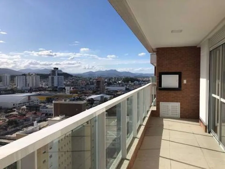 Foto 1 de Apartamento com 3 Quartos à venda, 125m² em Centro, Palhoça