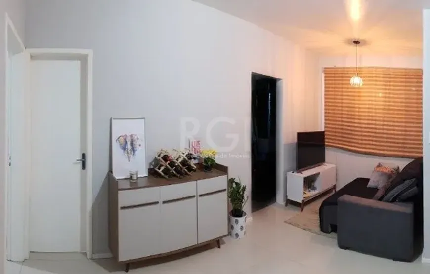 Foto 1 de Apartamento com 2 Quartos à venda, 61m² em Partenon, Porto Alegre