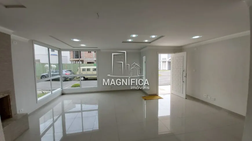 Foto 1 de Casa de Condomínio com 4 Quartos à venda, 354m² em Butiatuvinha, Curitiba