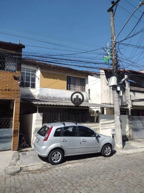 Foto 1 de Sobrado com 2 Quartos à venda, 58m² em Campo Grande, Rio de Janeiro
