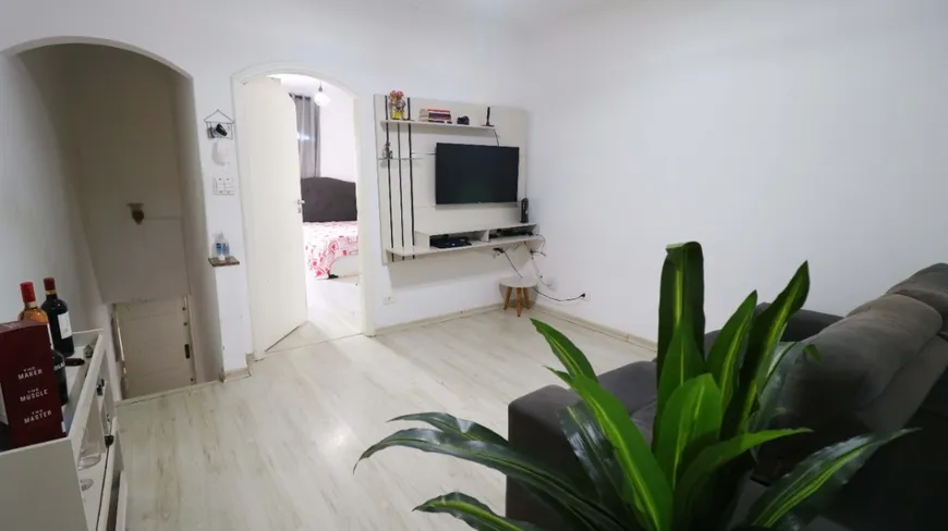 Foto 1 de Sobrado com 2 Quartos à venda, 125m² em Vila Paiva, São Paulo