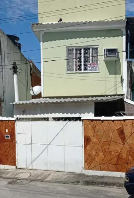 Foto 1 de Casa com 3 Quartos à venda, 145m² em Santa Terezinha, Mesquita