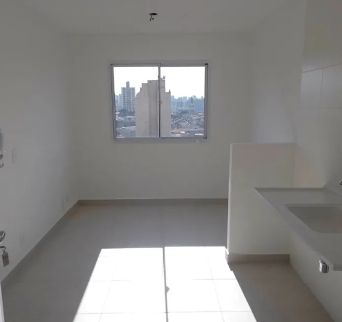 Foto 1 de Apartamento com 2 Quartos à venda, 32m² em Cambuci, São Paulo