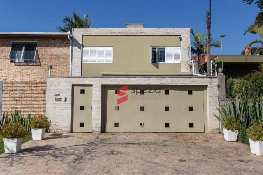 Foto 1 de Casa com 3 Quartos à venda, 250m² em Hugo Lange, Curitiba