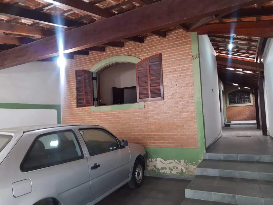 Foto 1 de Casa com 2 Quartos à venda, 132m² em Residencial e Comercial Vila Verde, Pindamonhangaba
