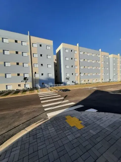 Foto 1 de Apartamento com 2 Quartos à venda, 39m² em Chácaras Assay, Hortolândia