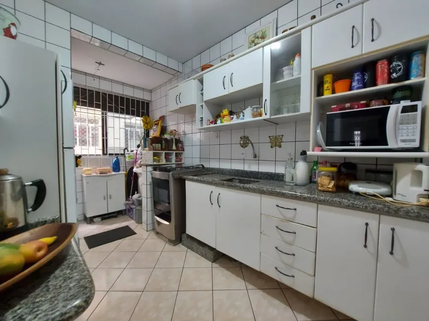 Foto 1 de Apartamento com 2 Quartos à venda, 62m² em Itaguaçu, Florianópolis