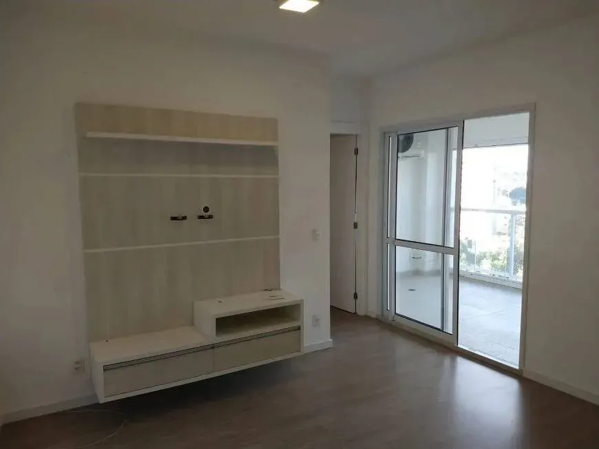 Foto 1 de Apartamento com 1 Quarto para alugar, 57m² em Cambuí, Campinas