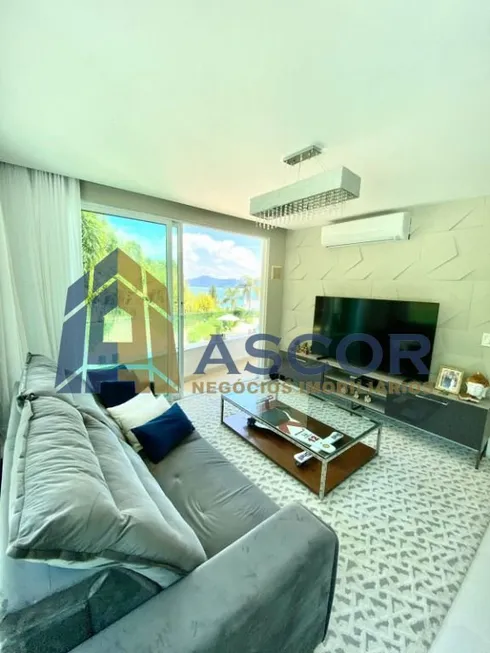 Foto 1 de Apartamento com 1 Quarto à venda, 73m² em Canasvieiras, Florianópolis