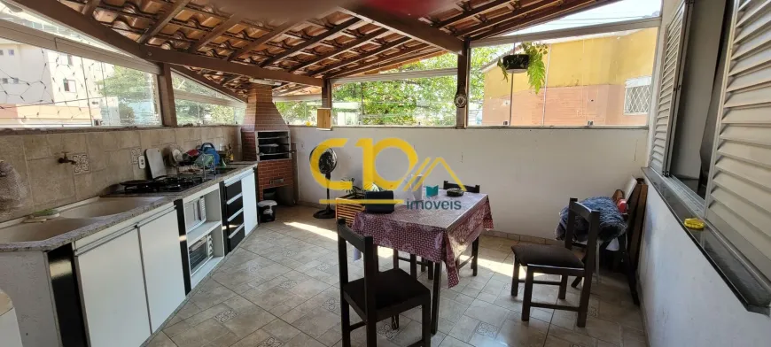 Foto 1 de Casa com 3 Quartos à venda, 115m² em Santa Tereza, Belo Horizonte