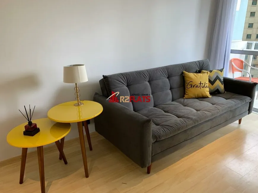 Foto 1 de Flat com 1 Quarto para alugar, 47m² em Moema, São Paulo