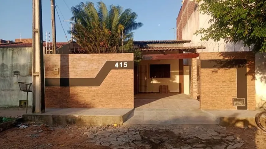 Foto 1 de Casa com 3 Quartos à venda, 200m² em Planalto, Natal