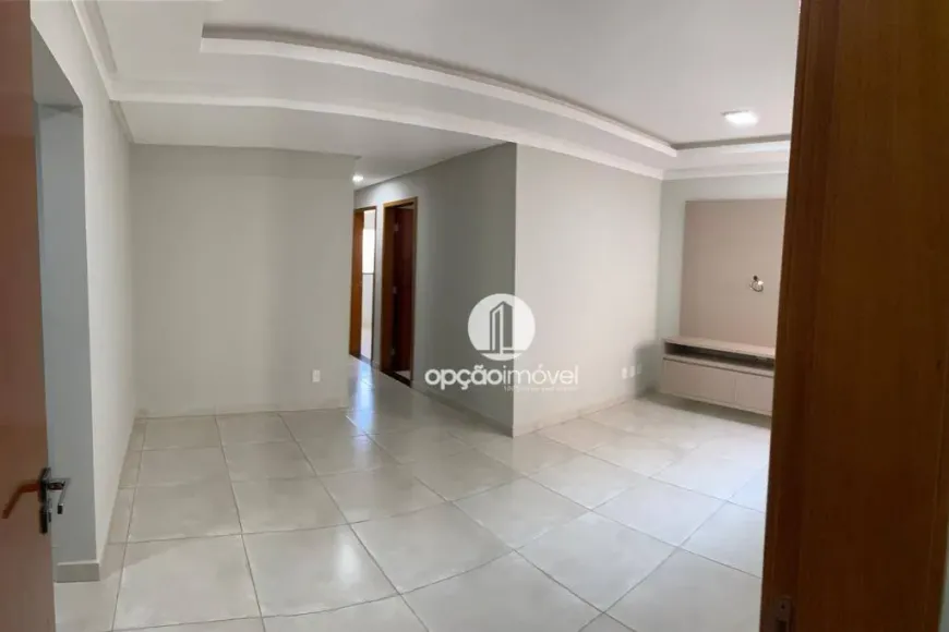 Foto 1 de Apartamento com 3 Quartos à venda, 78m² em Jardim Nações Unidas, Anápolis