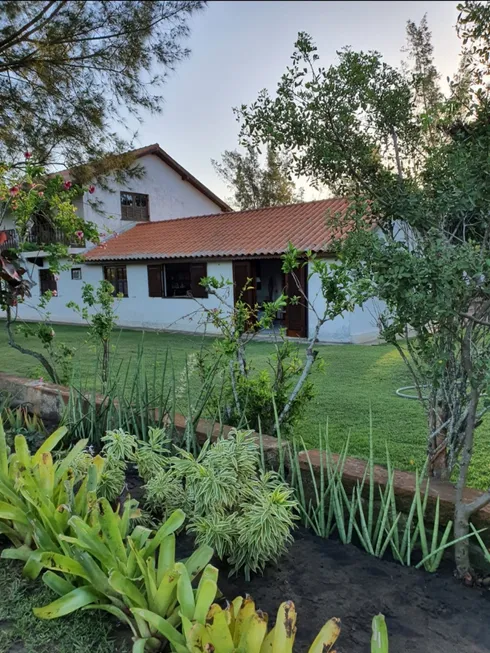 Foto 1 de Fazenda/Sítio com 5 Quartos para alugar, 4800m² em Grussaí, São João da Barra