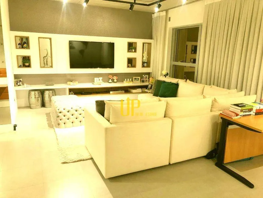 Foto 1 de Apartamento com 1 Quarto à venda, 75m² em Vila Olímpia, São Paulo