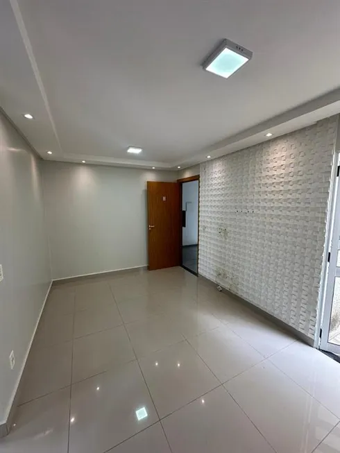 Foto 1 de Apartamento com 2 Quartos à venda, 52m² em Moinho dos Ventos, Goiânia