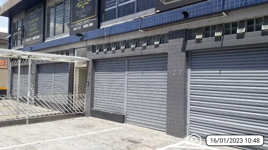 Foto 1 de Galpão/Depósito/Armazém para alugar, 402m² em Taboão, Diadema