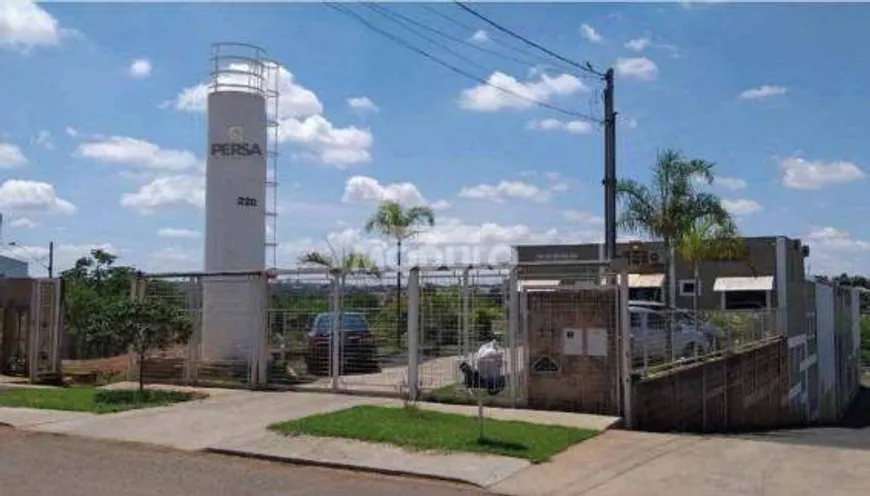 Foto 1 de Galpão/Depósito/Armazém para alugar, 1098m² em Distrito Industrial, Uberlândia