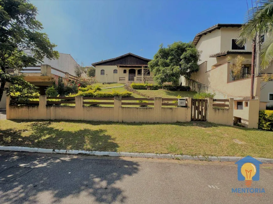 Foto 1 de Casa de Condomínio com 3 Quartos à venda, 240m² em Jardim das Flores, Cotia