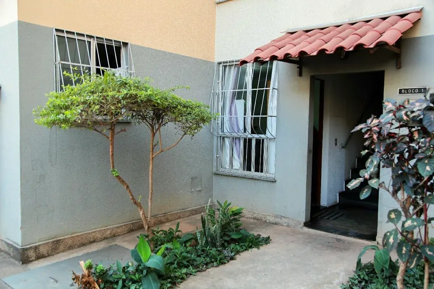 Foto 1 de Apartamento com 2 Quartos à venda, 41m² em Rio Branco, Belo Horizonte