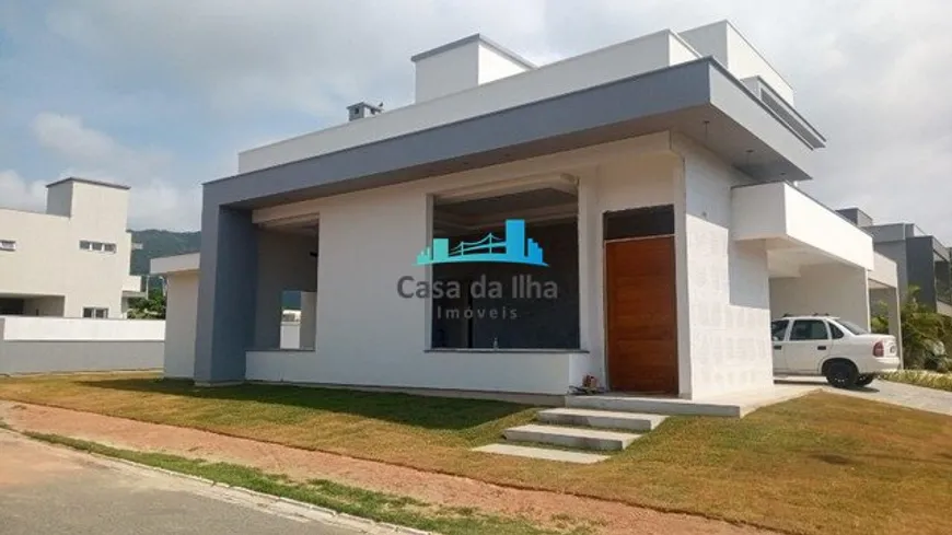 Foto 1 de Casa de Condomínio com 3 Quartos à venda, 237m² em São João do Rio Vermelho, Florianópolis