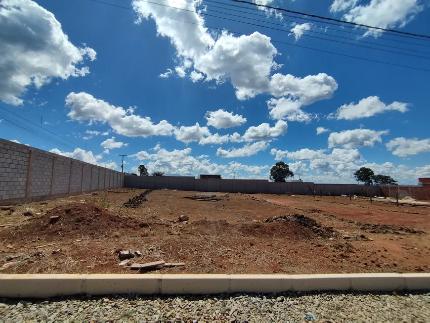 Foto 1 de Lote/Terreno à venda, 400m² em Taguatinga Norte, Brasília