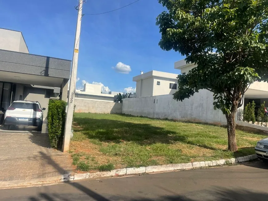 Foto 1 de Lote/Terreno à venda, 400m² em Loteamento Recanto do Lago, São José do Rio Preto