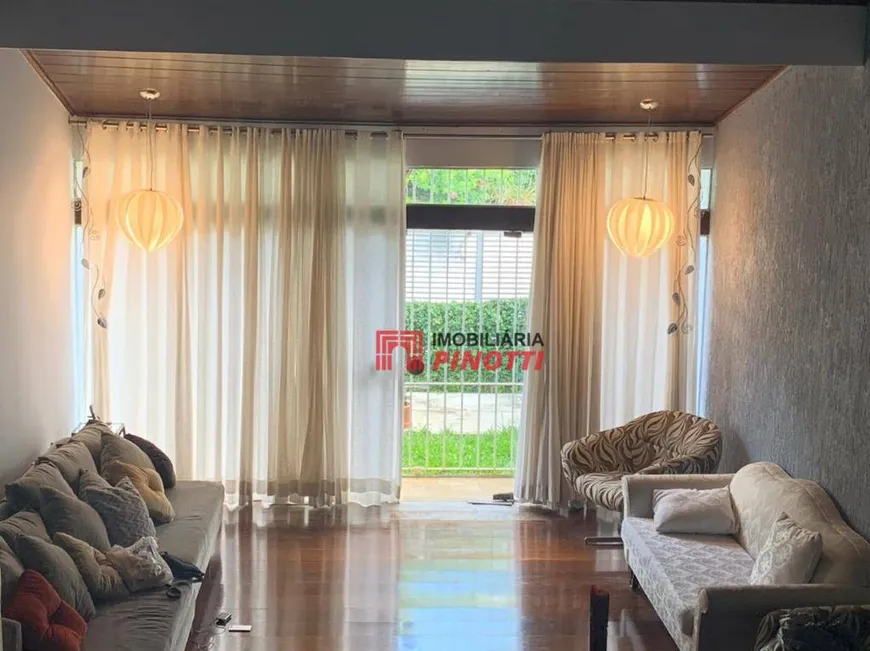 Foto 1 de Sobrado com 3 Quartos para venda ou aluguel, 360m² em Nova Petrópolis, São Bernardo do Campo
