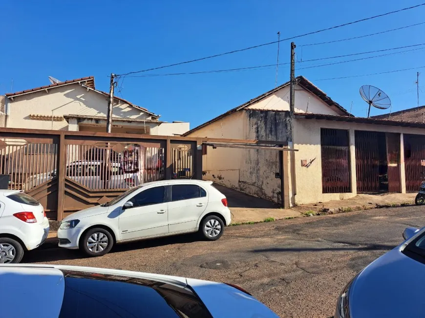 Foto 1 de Casa com 7 Quartos à venda, 880m² em Vila Cardia, Bauru