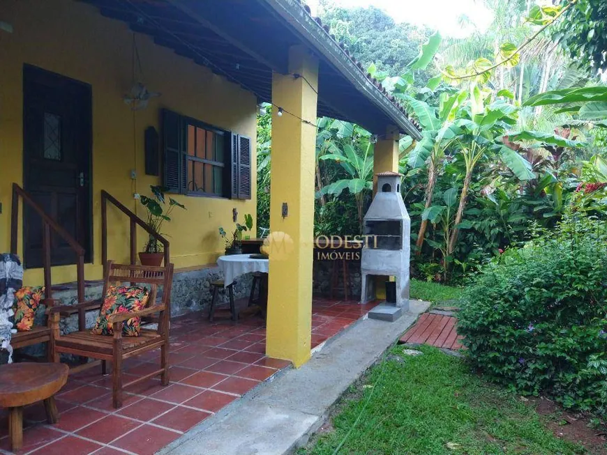 Foto 1 de Casa com 3 Quartos para venda ou aluguel, 120m² em Barra Do Sahy, São Sebastião