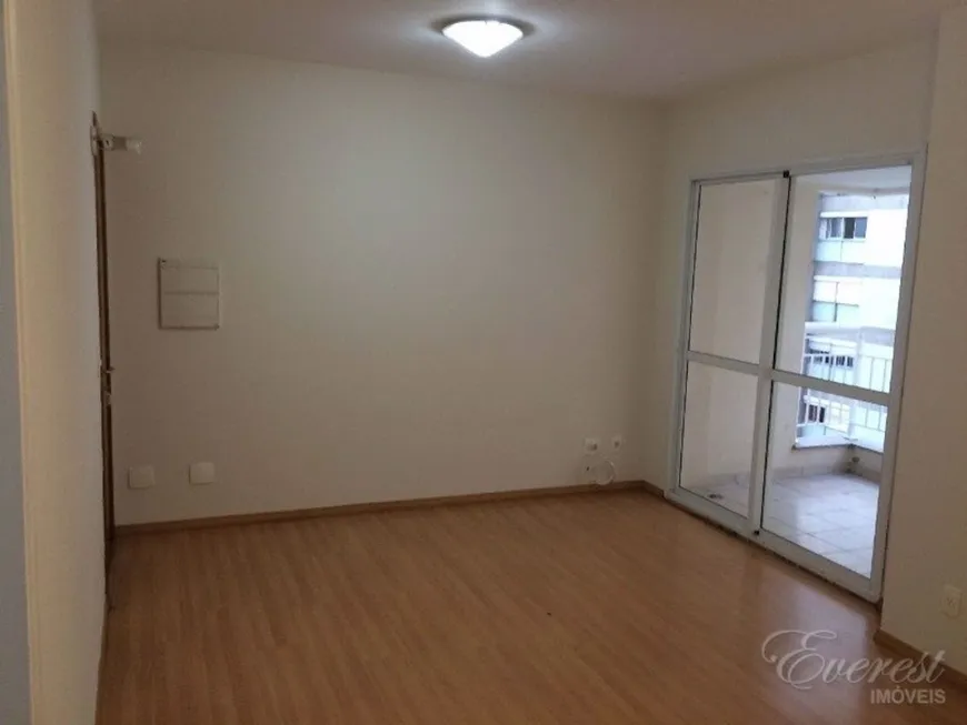 Foto 1 de Apartamento com 3 Quartos para alugar, 75m² em Jardim Paulistano, São Paulo