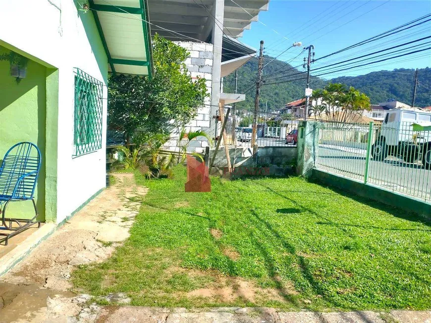 Foto 1 de Lote/Terreno à venda, 370m² em Fazenda, Itajaí